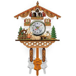 Horloge Coucou Décorative Style Chalet Forêt-Noire en Bois - Vignette | La Belle Horloge