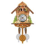 Horloge Coucou "Heritage Chalet" – Style Bois Antique & Balancier Oscillant - Vignette | La Belle Horloge