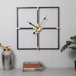 Horloge Murale Carrée "Industrial Loft" – Design Géométrique en Métal Noir & Or - Vignette | La Belle Horloge