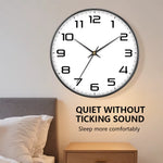 Horloge Murale Classique Silencieuse – Grands Chiffres - Vignette | La Belle Horloge