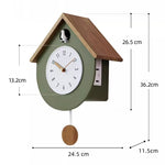 Horloge Coucou en Bois Massif – Annonce Sonore & Capteur de Lumière Intelligent - Vignette | La Belle Horloge