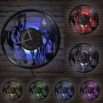 Horloge Murale Vinyle "Chevaux Sauvages" – Design Équin 3D & Éclairage LED - Vignette | La Belle Horloge