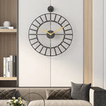 Horloge Murale Fer Forgé Noir 50 cm – Aiguilles Dorées, Design Épuré Silencieux - Vignette | La Belle Horloge