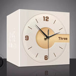 Horloge Murale d'Angle "Minimalist Creativity" – Design de Luxe & Silence Absolu - Vignette | La Belle Horloge