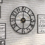 Horloge murale style industriel  – Fer Forgé Circulaire & Mouvement Silencieux - Vignette | La Belle Horloge