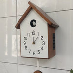 Horloge Coucou « Artisan » – Bois Vintage & Chant Réglable - Vignette | La Belle Horloge