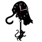 Horloge Murale Chat avec Balancier Pendulaire – Acrylique Deluxe & Affichage LED - Vignette | La Belle Horloge