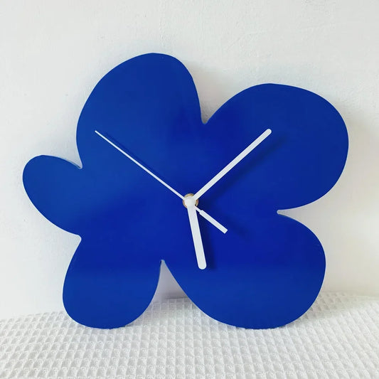 INS Retro Klein Blue Wall Clock Flower Shape Silent Mute Clocks Nordic Studio Home Decor Figurines Desktop Ornaments Photo Props