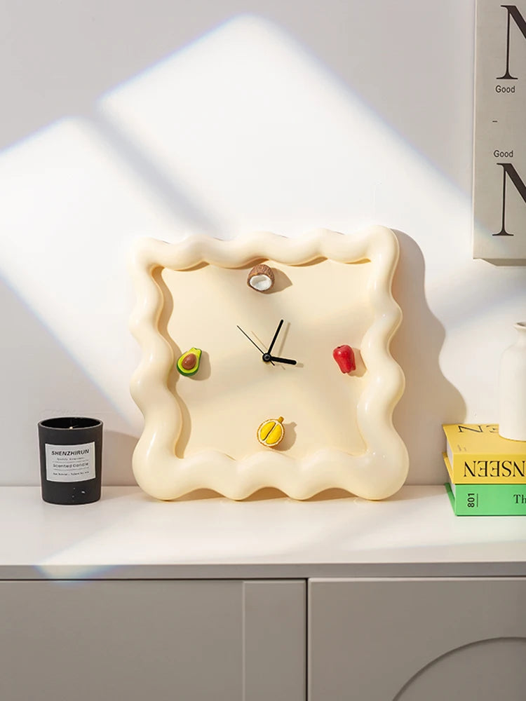 【Epeiushome】Ameublement Horloge Murale De Style Crème