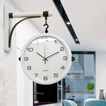 Horloge Double Face Oslo – Métal Scandinave pour Salon et Bureau - Vignette | La Belle Horloge