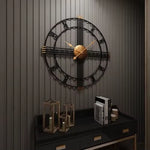 Grande horloge industrielle – Fer Forgé 80cm & Mouvement Silencieux - Vignette | La Belle Horloge