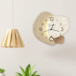 Horloge Murale Scandinave "Lune" en Bois – Design Minimaliste 28 cm - Vignette | La Belle Horloge