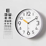 Horloge "Modern Round" – Design Nordique Monochrome & Silence Total - Vignette | La Belle Horloge