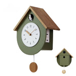 Horloge Coucou en Bois Massif – Annonce Sonore & Capteur de Lumière Intelligent - Vignette | La Belle Horloge