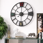 Horloge Murale en Métal Noir – Design Industriel Ajourée Chiffres Romains - Vignette | La Belle Horloge