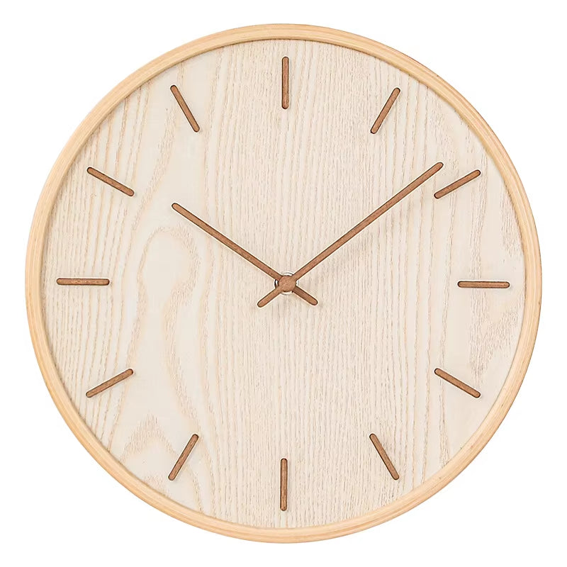 Horloge murale japonaise en bois clair cadran épuré index et aiguilles bois