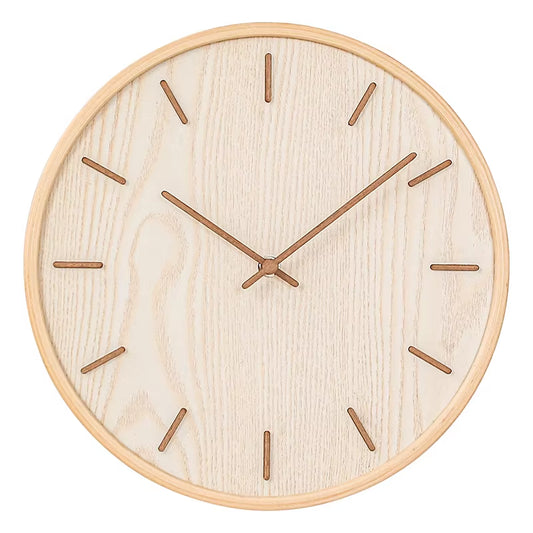Horloge murale japonaise en bois clair cadran épuré index et aiguilles bois